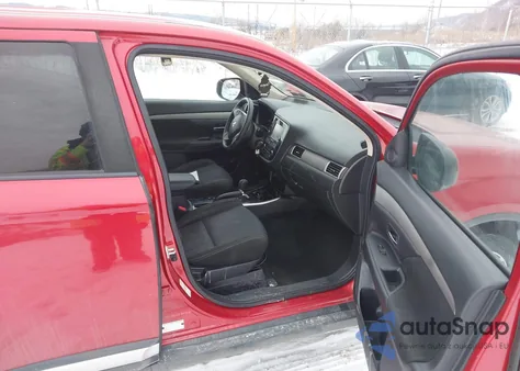 2018 Mitsubishi Outlander Es z USA, uszkodzony, nr VIN JA4AD2A30JZ052278